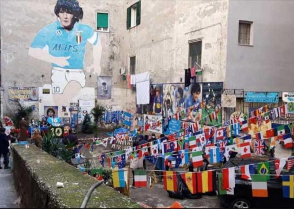 I Tre Re Via Toledo Neapol Zewnętrze zdjęcie